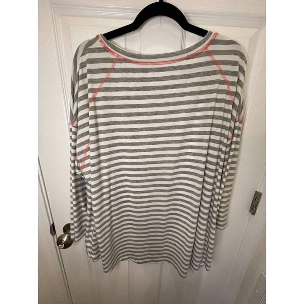 Maurice’s size 2 bundle tops shirt blouse - Picture 3 of 12